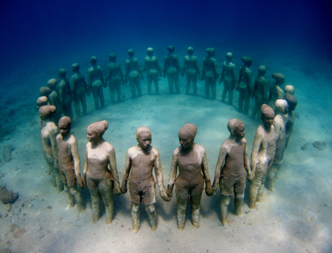 underwater sculpture